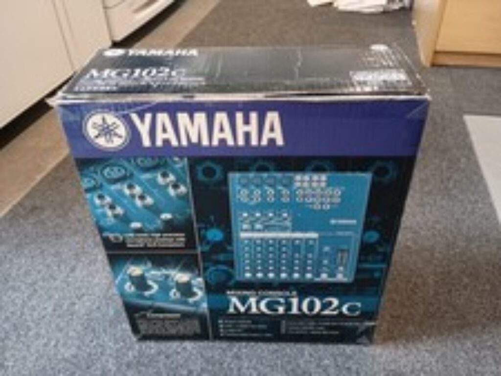 Yamaha MG102C Stereo Mixer Console - Boxed, Power Supply and Manual.